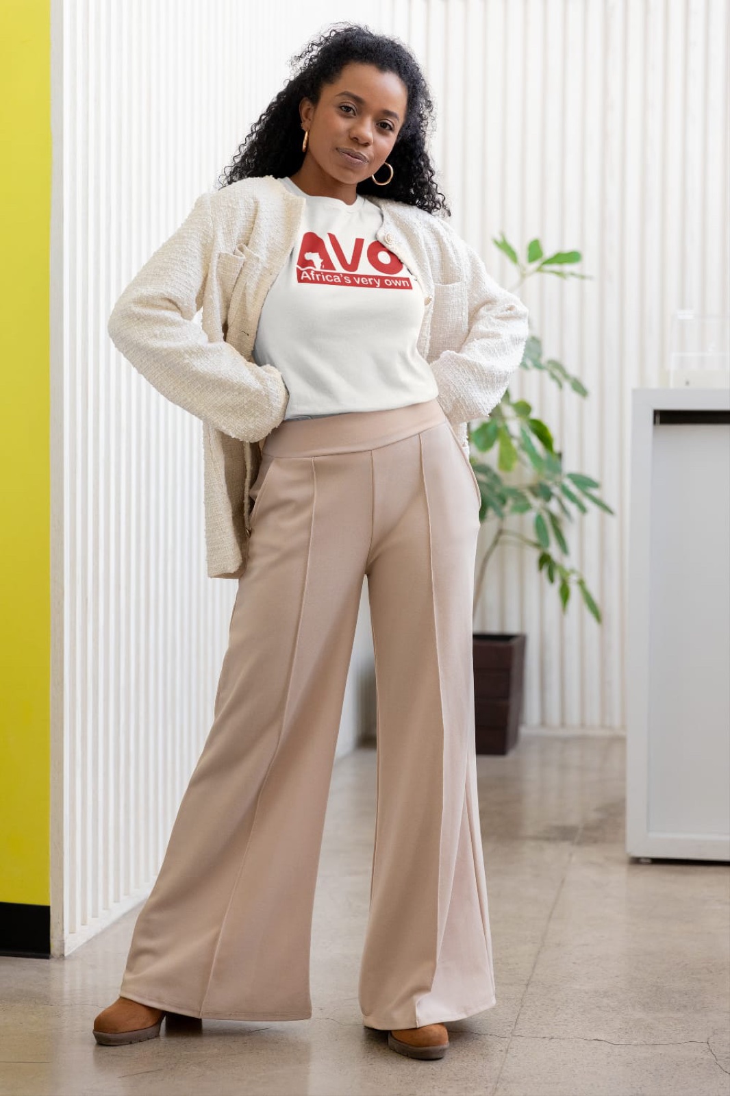 AVO Unisex Crewneck T-shirt, white