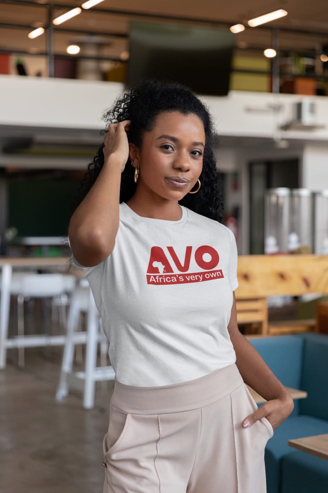 AVO Unisex Crewneck T-shirt, white